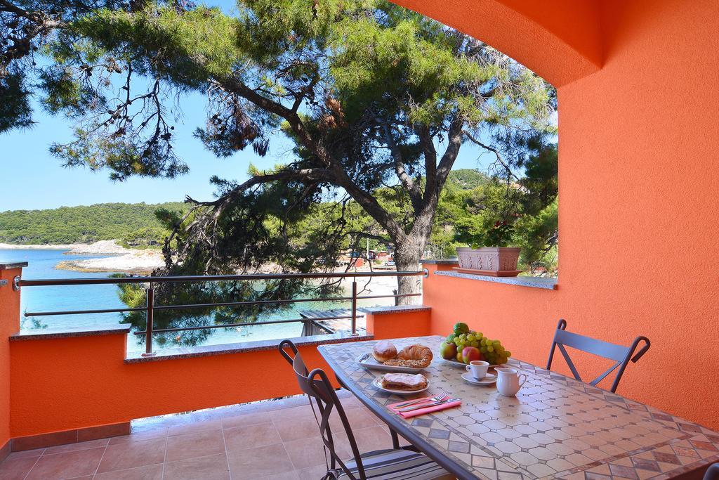 Apartments Juka Hvar Rom bilde